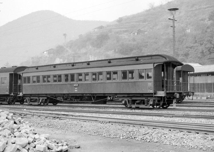 片上鉄道ホハフ３０１（元山陽鉄道食堂車）