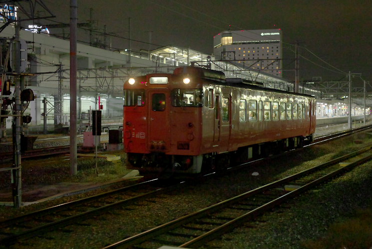 津山線快速列車