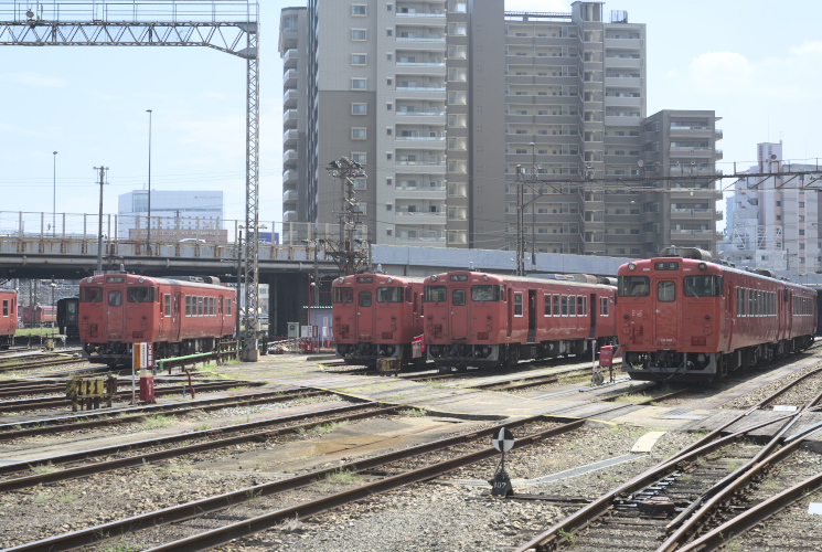 岡山気動車区（岡山市北区）