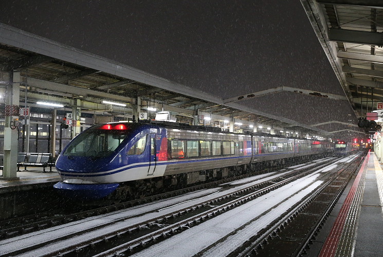 智頭鉄道　ＨＯＴ７０００（鳥取）