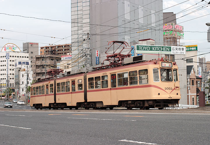 広島電鉄３００２号