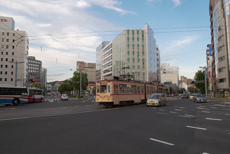 ３００５号（稲荷町交差点）