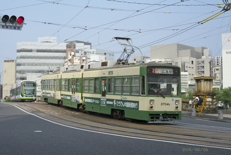 広島電鉄３７０４号（的場町）