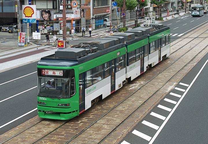 広電３９５１号（本川町）