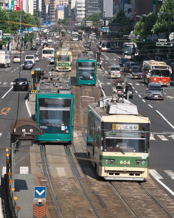 ５００２号，８０４号（胡町付近）