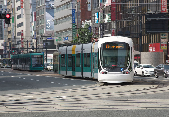 広電５１０３号（紙屋町付近）