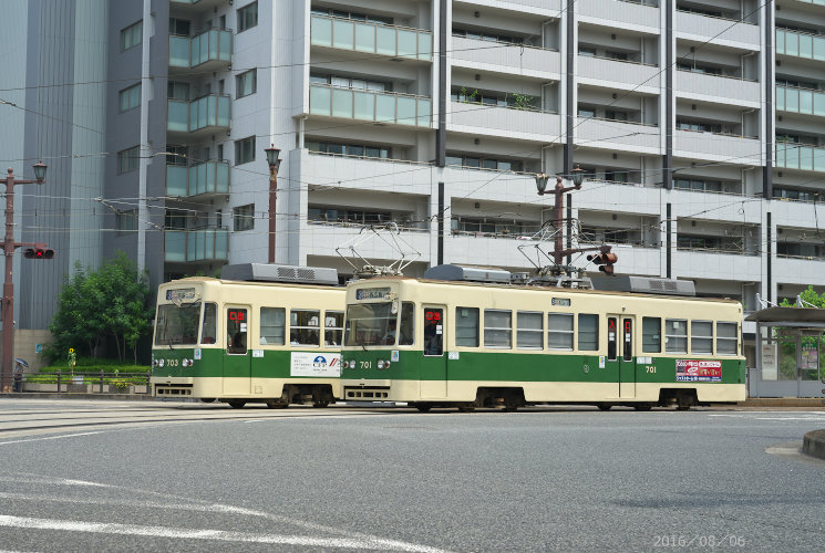 広島電鉄７００形（十日市町付近）