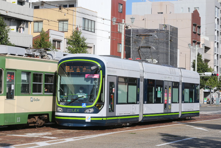 １０１７号（日赤病院前～広電本社前）