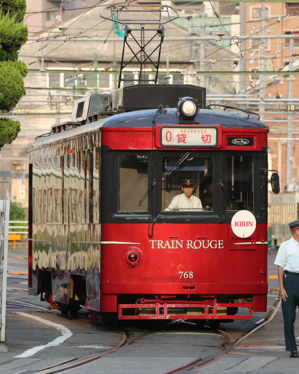 広島電鉄７６８号トラン・ルージュ（千田町）