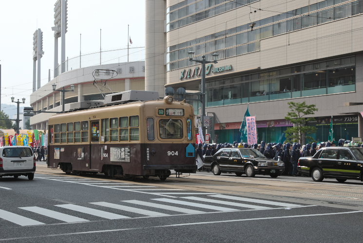 広島電鉄９０４号（紙屋町西～原爆ドーム前）