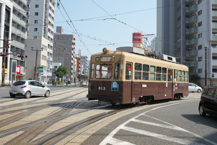 広島電鉄９１３号（本川町～十日市町）