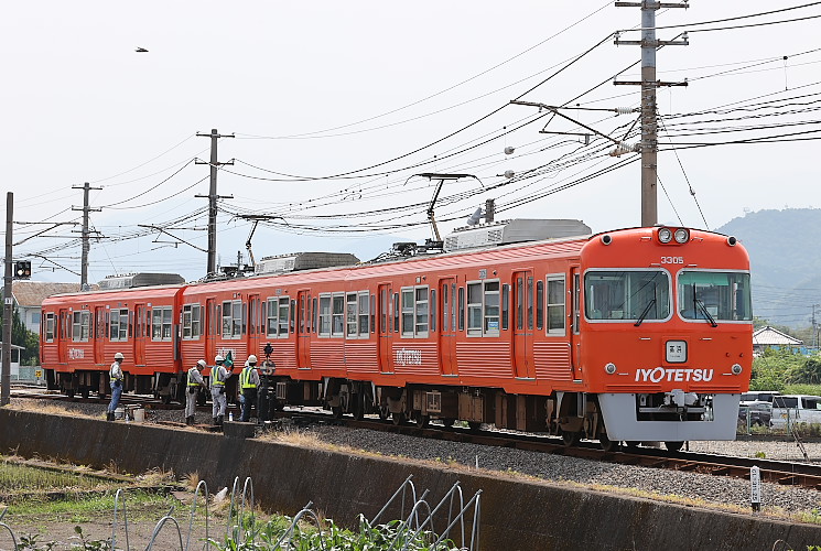 伊予鉄道３０００系