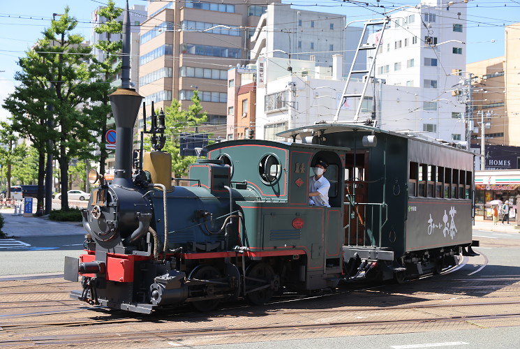 伊予鉄道１４号（Ｄ２形ディーゼル機関車）