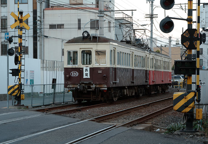 琴電１２０号（瓦町～花園）