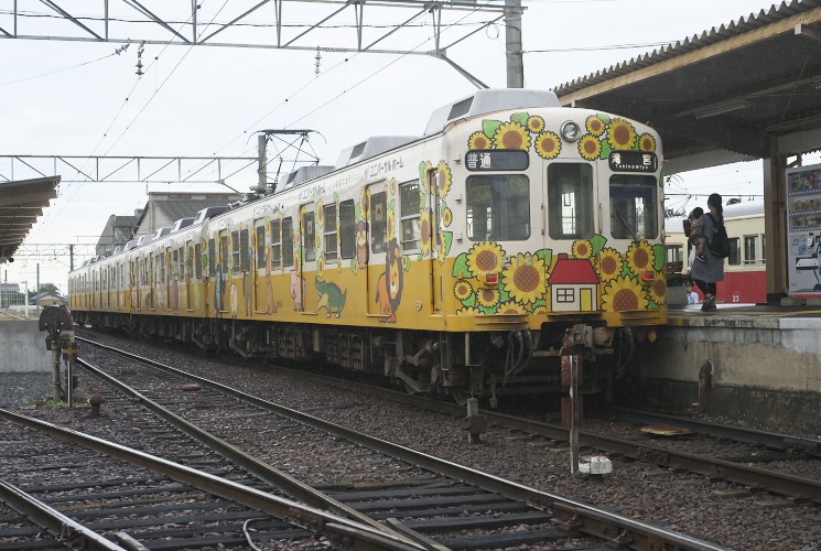 琴電１２００形（仏生山）