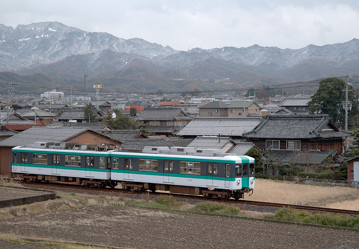 琴電２０４６列車（白山～学園通り）