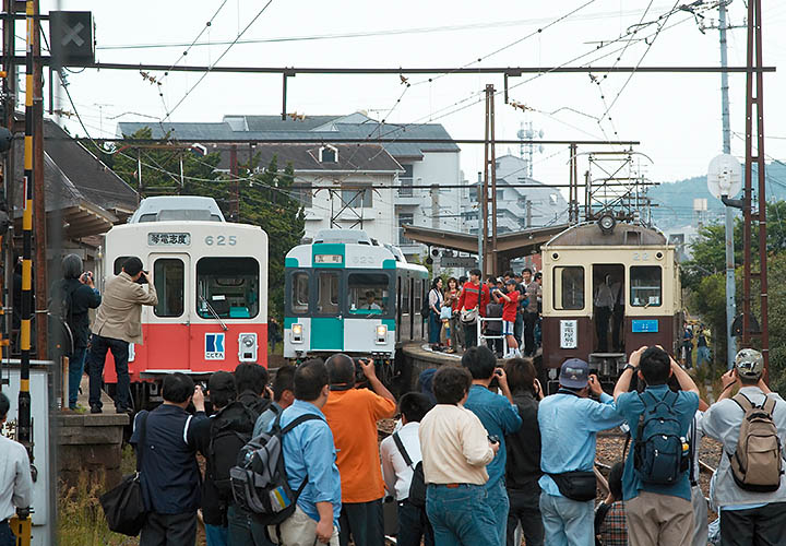 琴電（志度線特別列車）