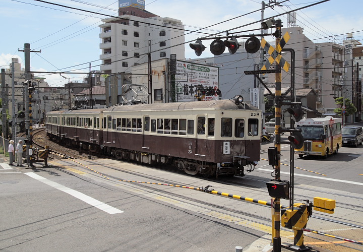 高松築港