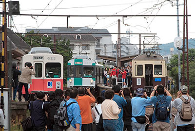 琴電屋島駅