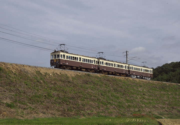 推薦産業遺産認定記念列車（高松琴平電鉄）