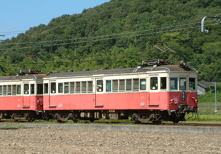 琴電３０００形３２５号（白山～井戸）