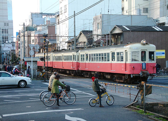 琴電７６０号（瓦町～片原町）