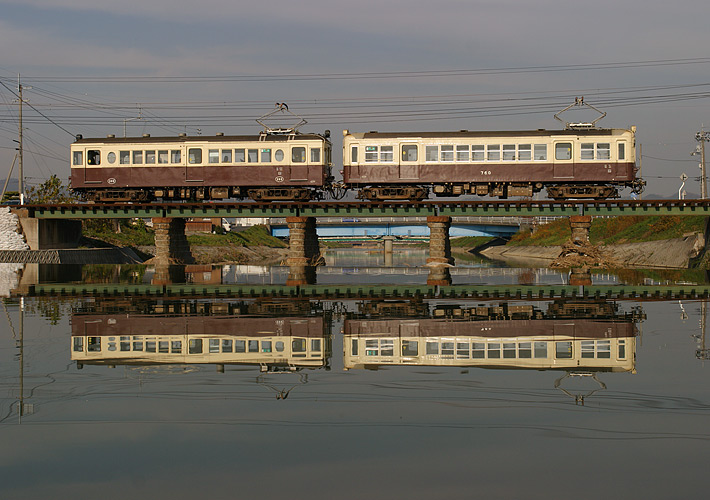 琴電３００号（平木～学園通り）