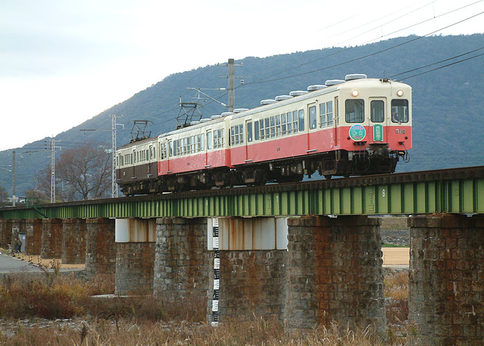 琴電８２０号（榎井～羽間）