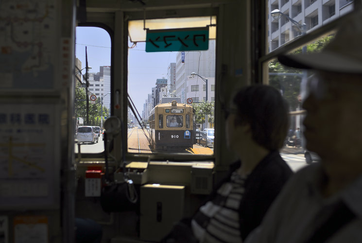 車窓（広電白島線）