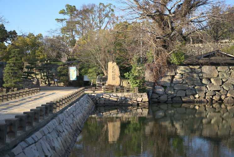 烏城公園界隈