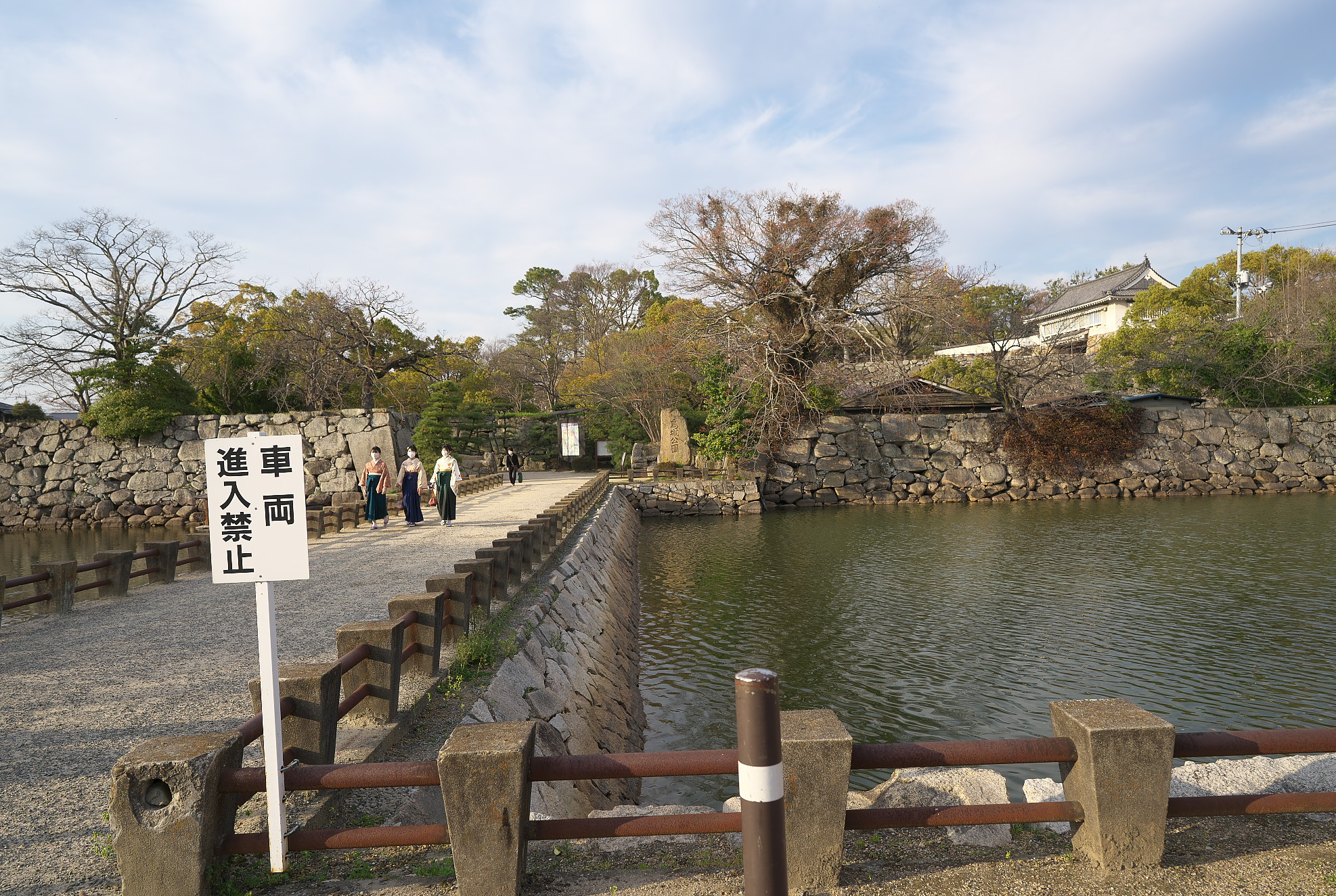 岡山城お堀端