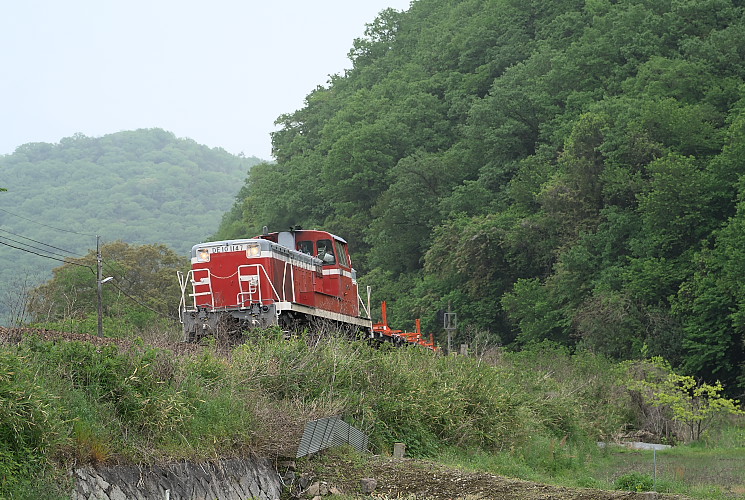 ＤＥ１０－１１４７（牧山～野々口）津山線工臨