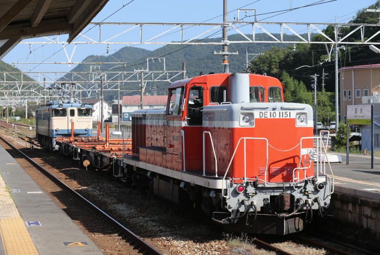 プュッシュプル工臨（ＤＥ１０，ＥＦ６５