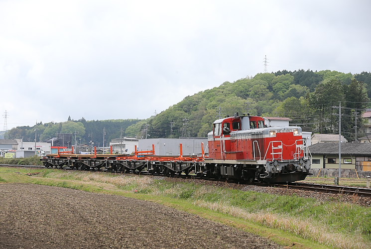 ＤＥ１０津山線工臨