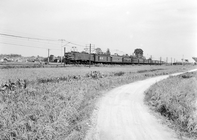 ＥＦ５８形（宇野線普通列車）