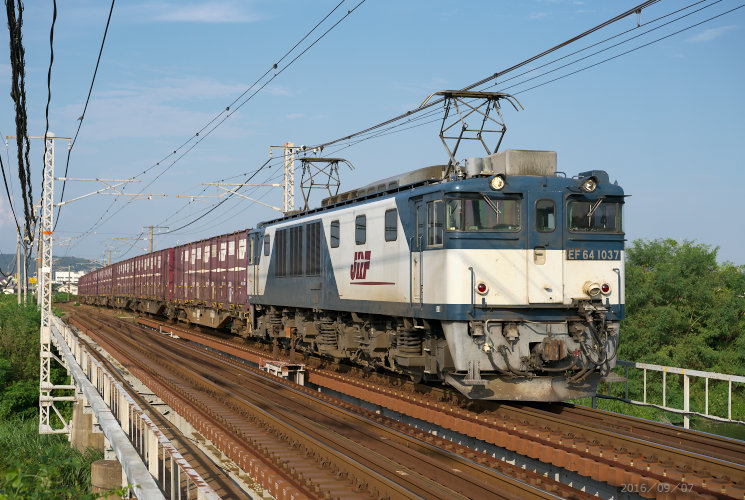 ＥＦ６６　３３（１０６１列車）西川原～岡山
