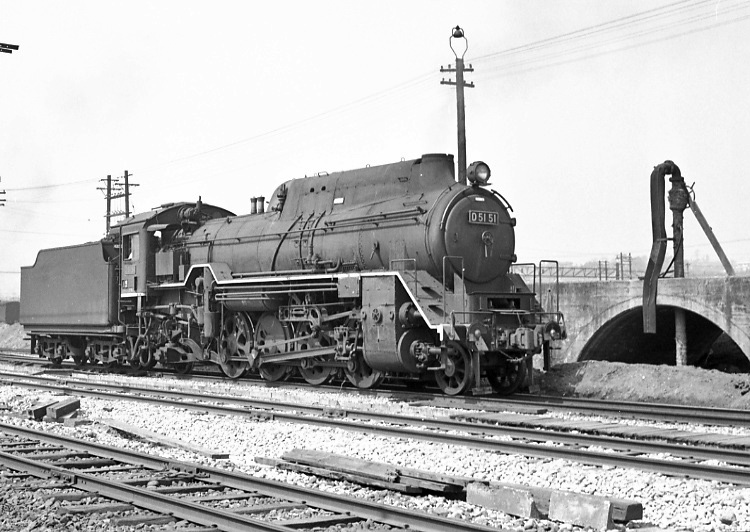 Ｄ５１　５１