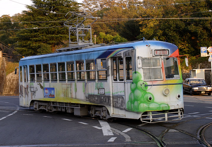 岡電３００５号