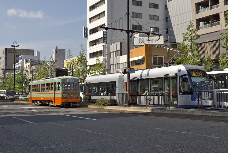 岡電３０００形３００５号