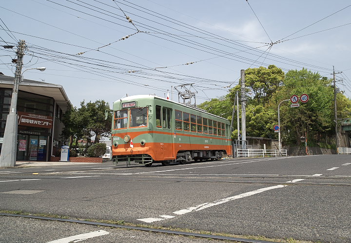 岡電３０００形３００５号