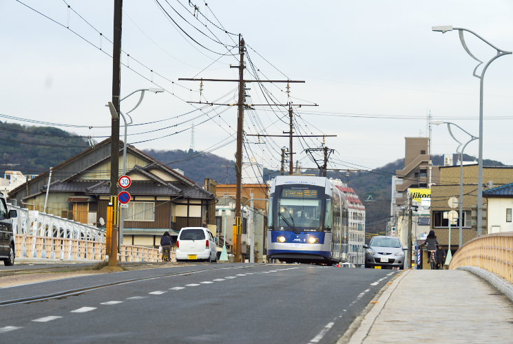 岡電１０１１号（京橋）