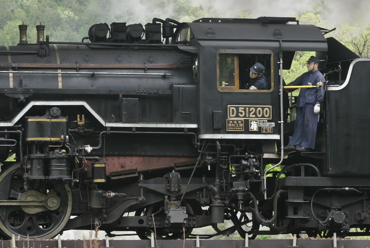 Ｄ５１　２００