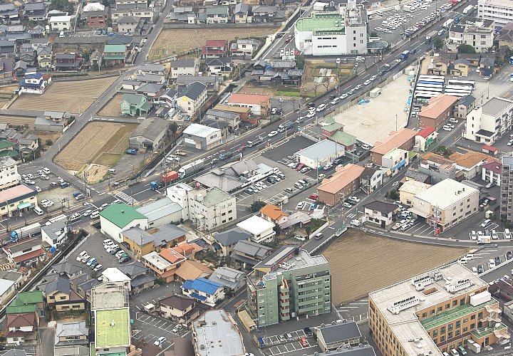 西大寺鉄道旧国道沿い線路跡