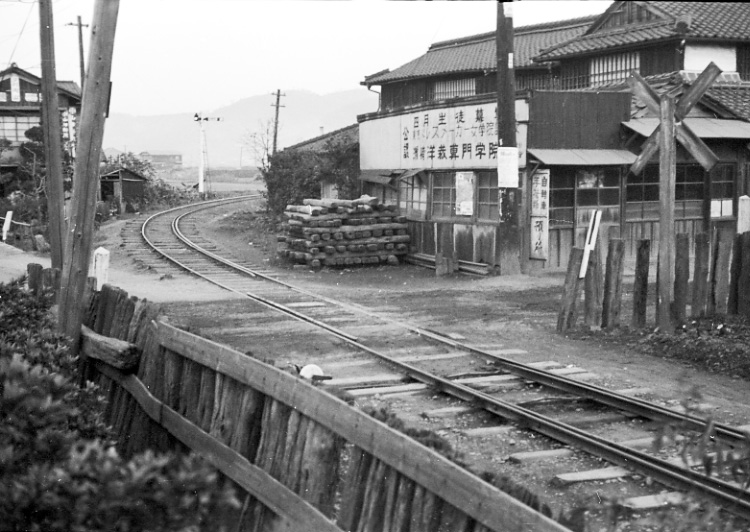 財田駅