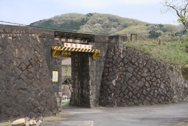 津山線第１４架道（金川～建部）