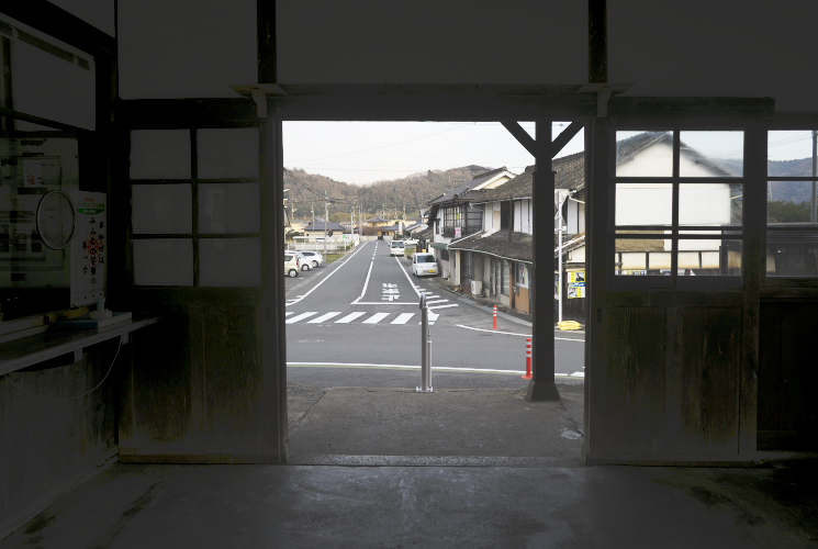 建部駅舎（津山線）