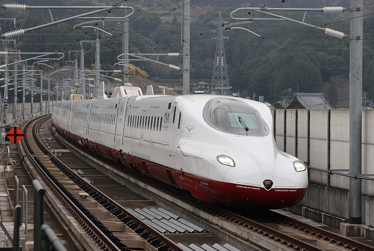 西九州新幹線Ｎ７００ｓ系系（嬉野温泉駅）