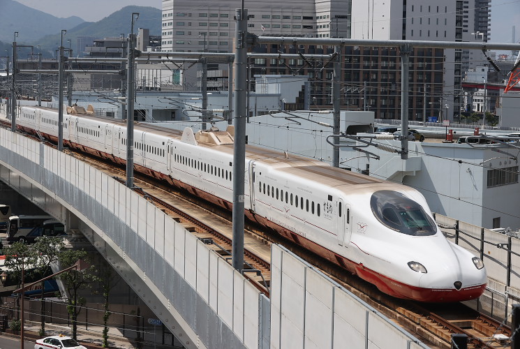 ＪＲ九州　Ｎ７００ｓ系（長崎～諫早）