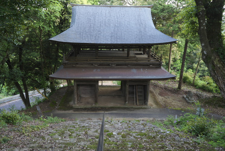 本堂（毉王山仏教寺）