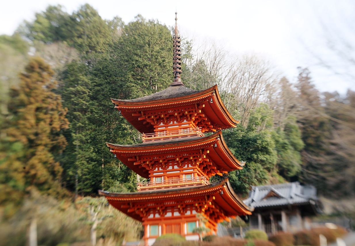 長福寺三重塔